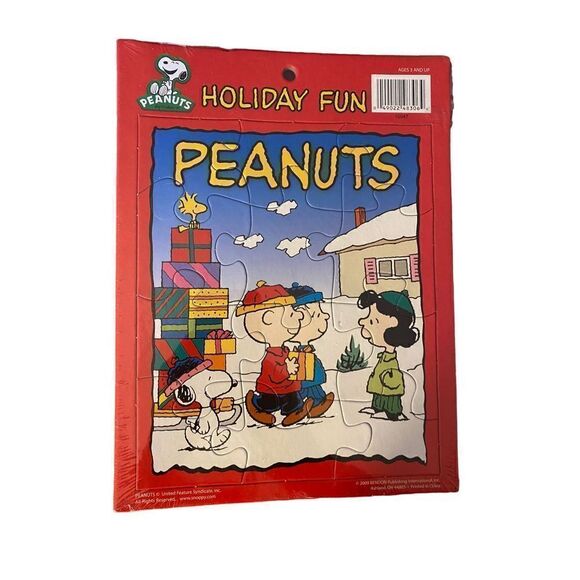 Peanuts snoopy, Charlie Brown, Holiday fun 12 piece puzzle ￼New - Picture 3 of 4